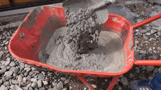 تصویر 2 از ملات آماده خمیری با نتیجه ای صاف و ماندگار